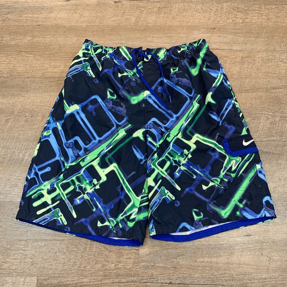 Nike Swim Trunks Logo Pockets Mesh Liner Shorts